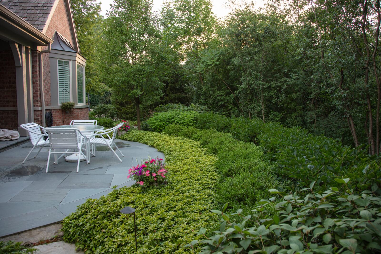Commercial landscape maintenance — Bertog Landscape, Chicago's North Shore